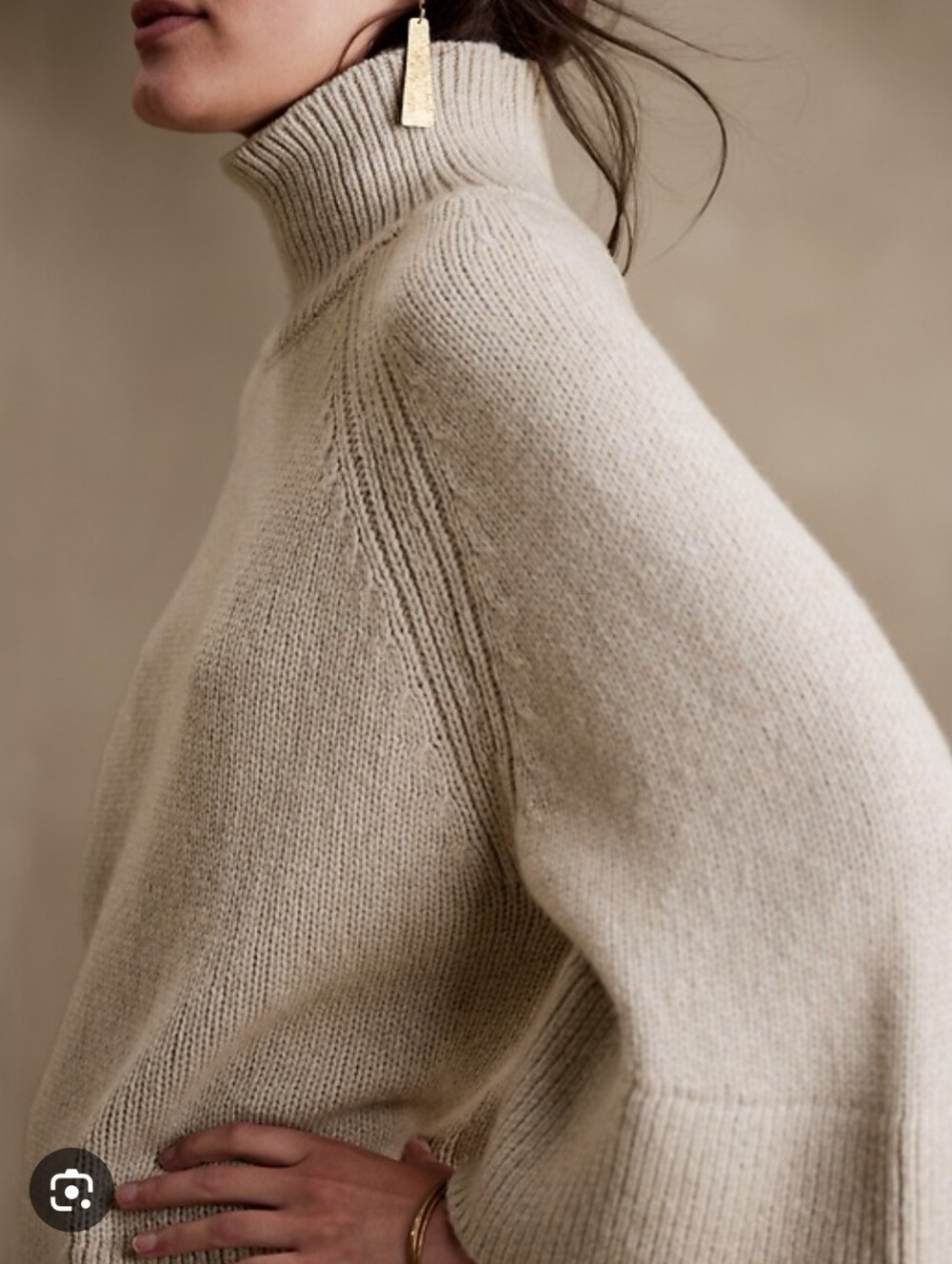 Banana Republic Firenze Flare-Sleeve Sweater Wool Blend Oatmeal Knit Size Small
